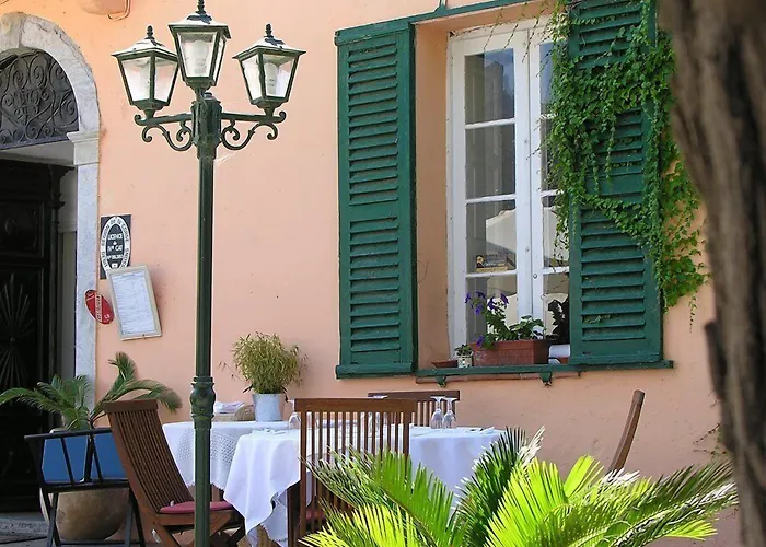 Hotel Hotel-restaurant Le Vieux Moulin 3*