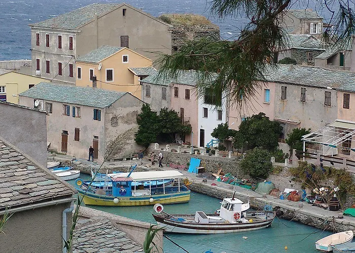 Hotel-restaurant Le Vieux Moulin Hotell 3*